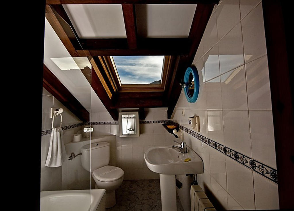 El Camino Real II * Pensionat Poo  Rum bild